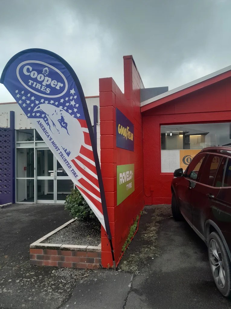 Entrance to The Tyre Clinic Masterton